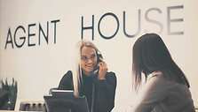 &bdquo;Agent House&rdquo;