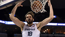 Omri Casspi pastarąjį sezoną atstovavo &bdquo;Mempis Grizzlies&ldquo;.