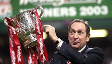 Mirė buvęs Prancūzijos rinktinės ir &bdquo;Liverpool&ldquo; treneris Gerardas Houllier.
