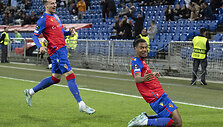 &bdquo;Basel&ldquo; &ndash; &bdquo;Žalgiris&ldquo; rungtynių &Scaron;veicarijoje akimirka. Andy Diopas pelnė pirmą mačo įvartį.