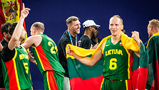 Lietuvos krep&scaron;inio rinktinė 3x3 triumfavo mū&scaron;yje dėl olimpinės bronzos.