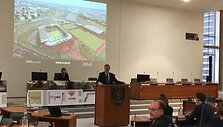 Savivaldybėje &ndash; daugiafunkcinio komplekso ant &Scaron;e&scaron;kinės kalvų vizualizacijos pristatymas