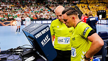 EHF teisejai Povilas Petrusis ir Tomas Barysas
