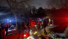Marija &Scaron;ilinskytė su VU žygeivių klubu leidosi į žygį baidarėmis