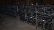 Varžytinėse i&scaron;parduodami kriptovaliutų kasimo įrenginiai