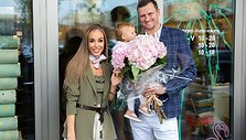 Viktorija Siegel ir Danielius Bunkus su dukra