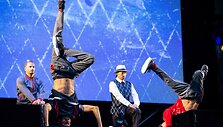 Projektas &bdquo;Flying Bach&ldquo; Valdovų rūmų kieme