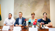 Laimonas Jak&scaron;tas, Darius Kalesnykas, Eglė Pekarskaitė, Ingrida Veliutė