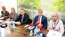 Spaudos konferencija dėl uždraudžiamų tiekti vaistų
