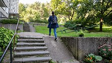 Vaikų žaidimo aik&scaron;telė prie daugiabučio Architektų gatvėje