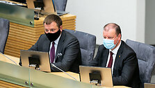 Vilius &Scaron;apoka ir Saulius Skvernelis
