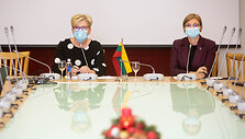 Ingrida &Scaron;imonytė ir Au&scaron;rinė Norkienė