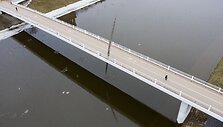 Tvinstanti ir ledais besikem&scaron;anti Neris