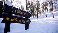 Strielčiukų žygtakis aplink Rokanti&scaron;kių piliakalnį