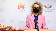 Au&scaron;rinė Armonaitė