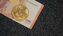 Bitkoinas ir eurai