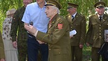 Varėnoje įteikta antroji Adolfo Ramanausko&ndash;Vanago premija