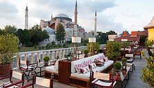 Four Seasons vie&scaron;butis Stambule, Turkijoje