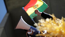 Bolivijoje skaičiuojant prezidento rinkimų balsus prasiveržė smurtas
