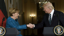 Angela Merkel ir Donaldas Trumpas