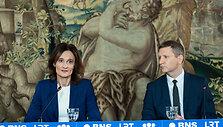 Viktorija Čmilytė - Nielsen, Simonas Kairys
