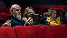 Vingio kino centre vyko i&scaron;ankstinis filmo &bdquo;Skyrybų vakarėlis&ldquo; seansas