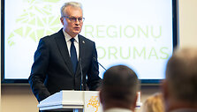 Gitanas Nausėda