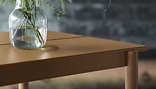 &bdquo;Linear Steel Collection&rdquo; (dizainas &ndash; Thomo Bentzeno, gamintojas &ndash;  &bdquo;Muuto&ldquo;) 