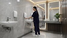 Higiena, kuri neatsiduria &scaron;iuk&scaron;liadėžėje: kodėl daugkartiniai medvilniniai rank&scaron;luosčiai &ndash; optimaliausias sprendimas jūsų įmonei?