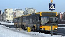 1998-ųjų &bdquo;Mercedes-Benz&ldquo; autobusas Vilniuje žiemą