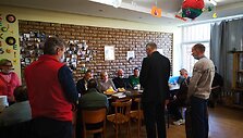 Kauno arkivyskupas Kęstutis Kėvalas lankėsi dienos centre &bdquo;Ateik&ldquo;