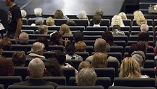 Spektaklis &bdquo;A&scaron; &ndash; Moljeras&ldquo; buvo pristatytas regėjimo negalią turintiems žmonėms 