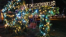 Kalėdi&scaron;kai pasipuo&scaron;ę Druskininkai