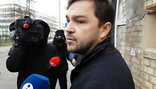 uz-grotu-kartu-su-teisejais-atsidures-verslininkas-rvasiliauskas-lukiskese-salygos-blogos