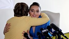Gloria Allred, Veronika Didusenko