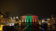 Vėliavos spalvomis &scaron;viečiantis Vilnius