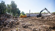 Griaunami buvę Vilniaus pataisos namai