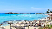 Aija Napa, Kipras