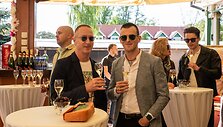 Restorano &bdquo;deCuba&ldquo; gimtadienio &scaron;ventės akimirka