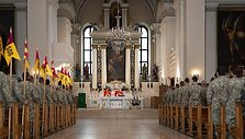 Į misiją Malyje i&scaron;lydėta a&scaron;tunta Lietuvos karių pamaina
