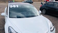 Manto Mikucko &bdquo;Tesla Model 3&ldquo;