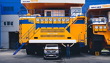 Benediktas Vanagas i&scaron;bandė &bdquo;Belaz 75710&ldquo;