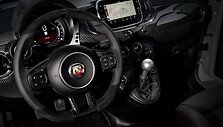 Pristatomas &bdquo;Abarth&ldquo; automobilis