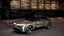 Koncepcinė &bdquo;Renault Morphoz&ldquo; versija
