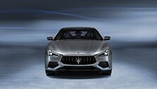 &bdquo;Maserati Ghibli Hybrid" 