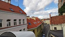 Filmavimo kameros Vilniaus senamiestyje