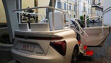 Naujasis &bdquo;Toyota Mirai&ldquo; papamobilis