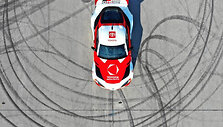 Savaime &scaron;onu slystanti &bdquo;Toyota Supra&ldquo;