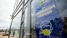 Vakcinos laukimas
