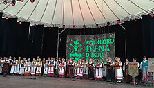 Jungtinis Karaliaučiaus vaikų folkloro ansamblis &bdquo;Tvankstė&ldquo;